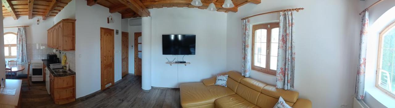 Vica Apartman Balatonberény Exterior foto