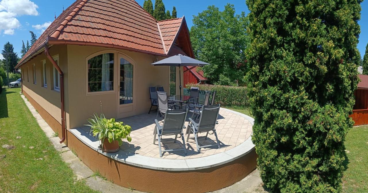 Vica Apartman Balatonberény Exterior foto