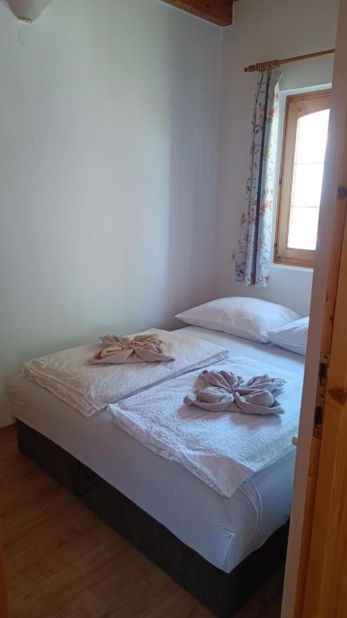 Vica Apartman Balatonberény Exterior foto